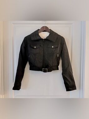 Roffe Women's Black Cropped Belted Jacket